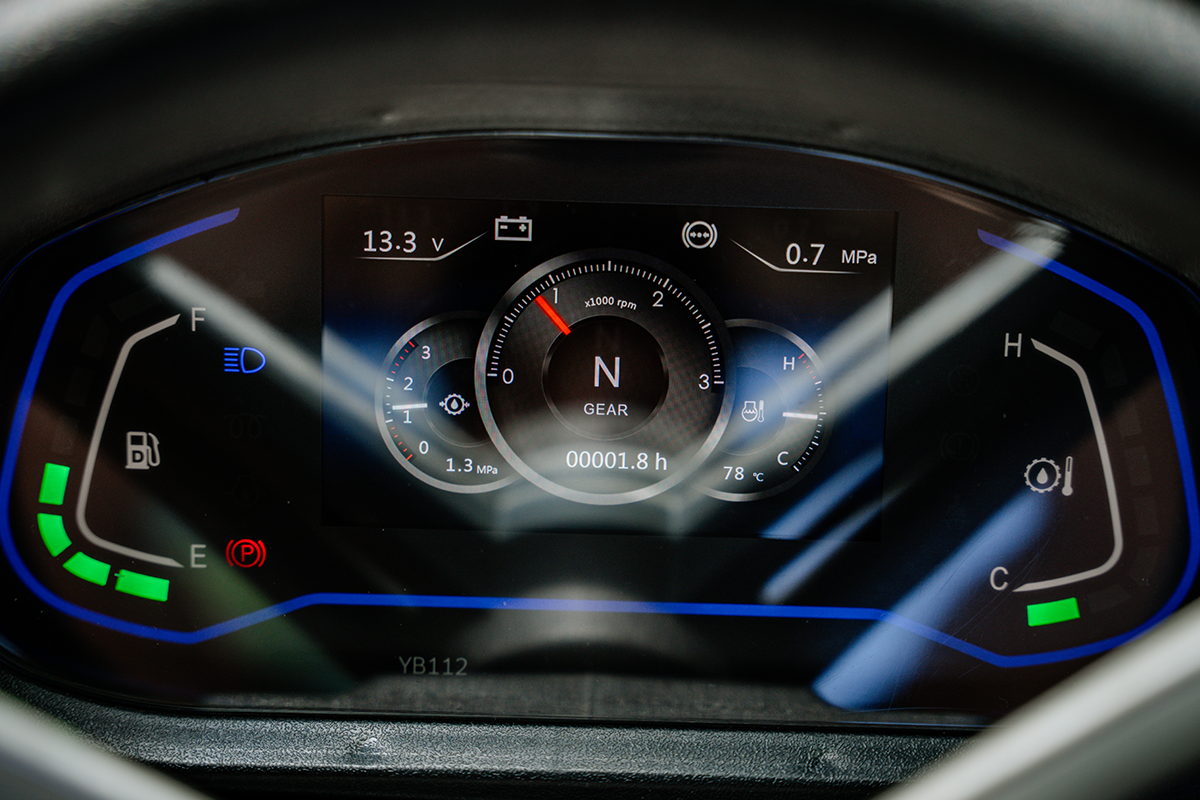 Everun ER416T Premium - 4x4 - 60hk - Steg5