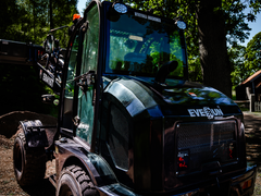 Everun ER416T Premium - 4x4 - 60hk - Steg5 - Nykyrka Maskiner