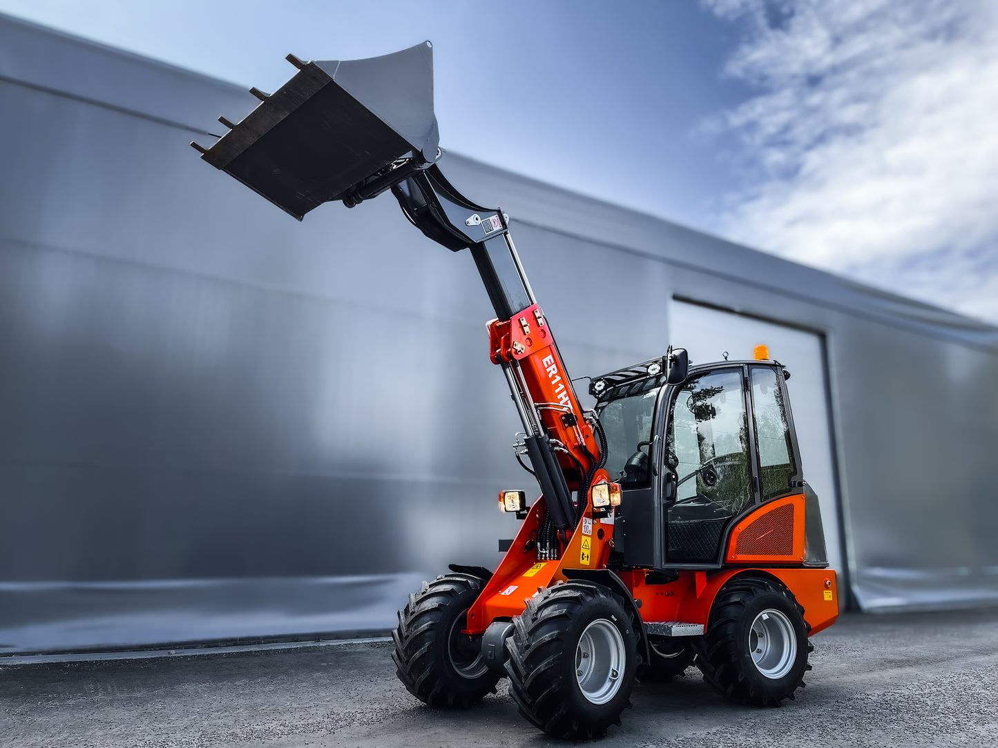 Everun ER11HT - 4x4 - Kubota 24hk - Steg5