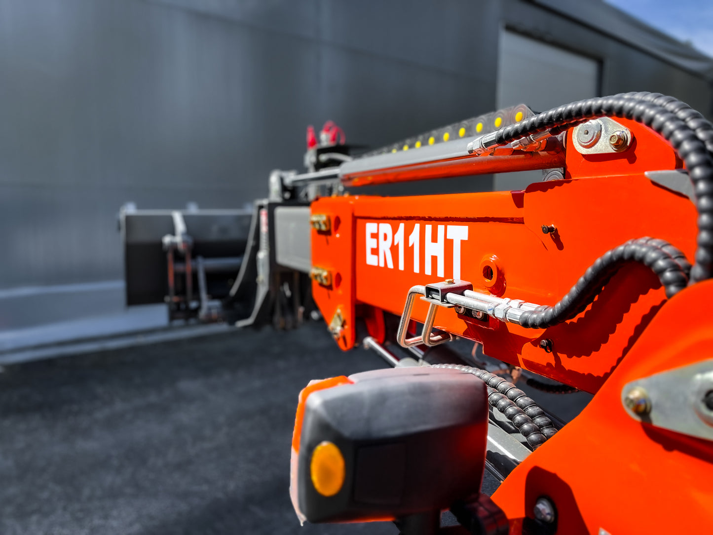 Everun ER11HT - 4x4 - Kubota 24hk - Steg5