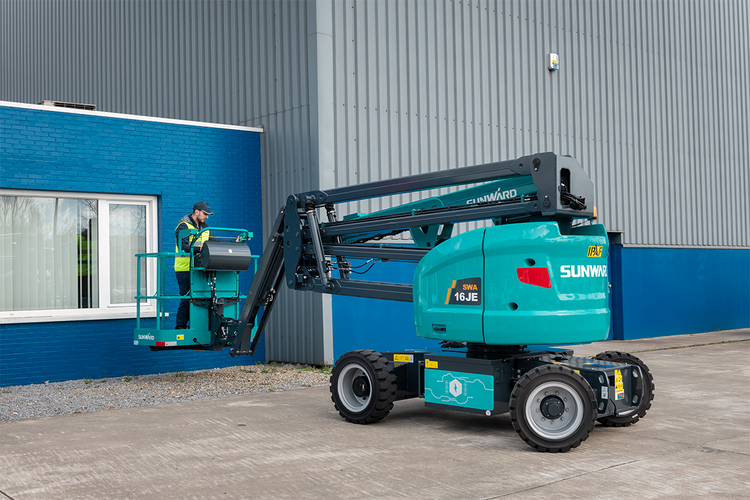 SUNWARD SWA 16JE - 7800kg - ELDRIVEN - Nykyrka Maskiner