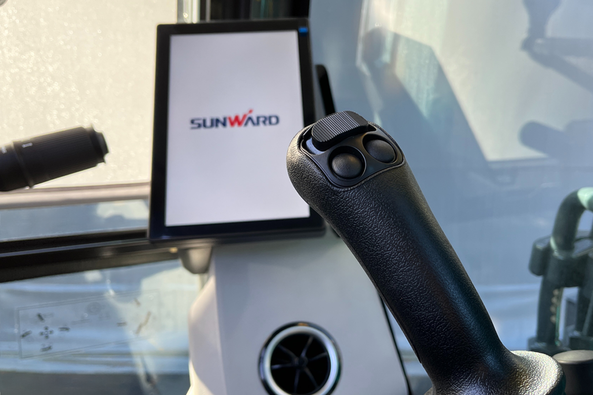 SUNWARD SWE155FW-2PB - 15400kg - Cummins - Steg5