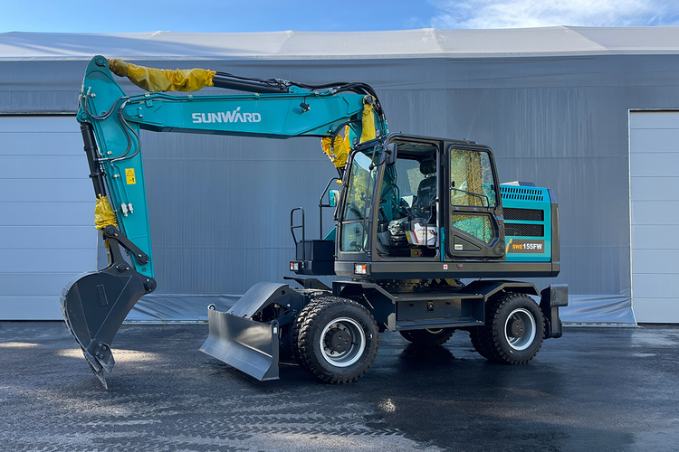 SUNWARD SWE155FW-2PB - 15400kg - Cummins - Nykyrka Maskiner