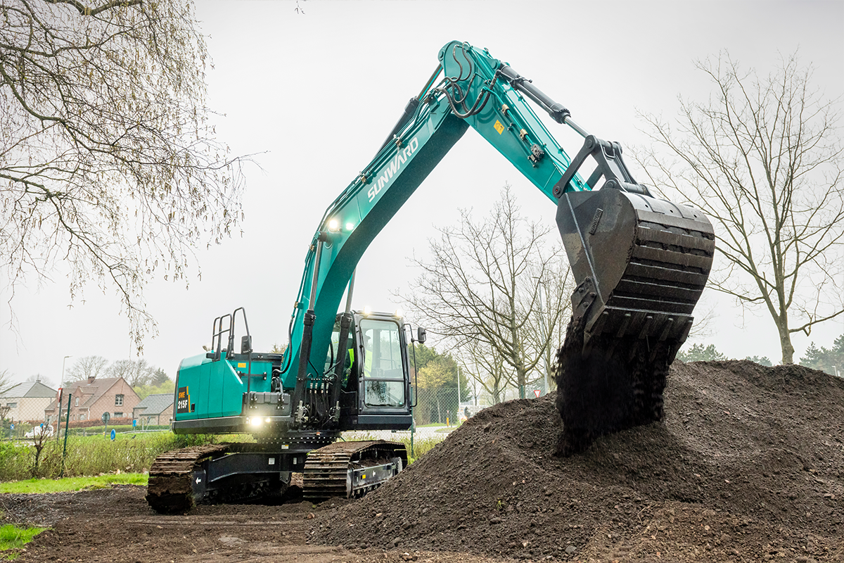 SUNWARD SWE215F - 21800kg - Cummins - Steg5